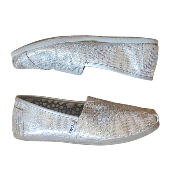 TOMS Silver Sparkle Glitter Flats Slip On Shoes Size 7 - Picture 6 of 9